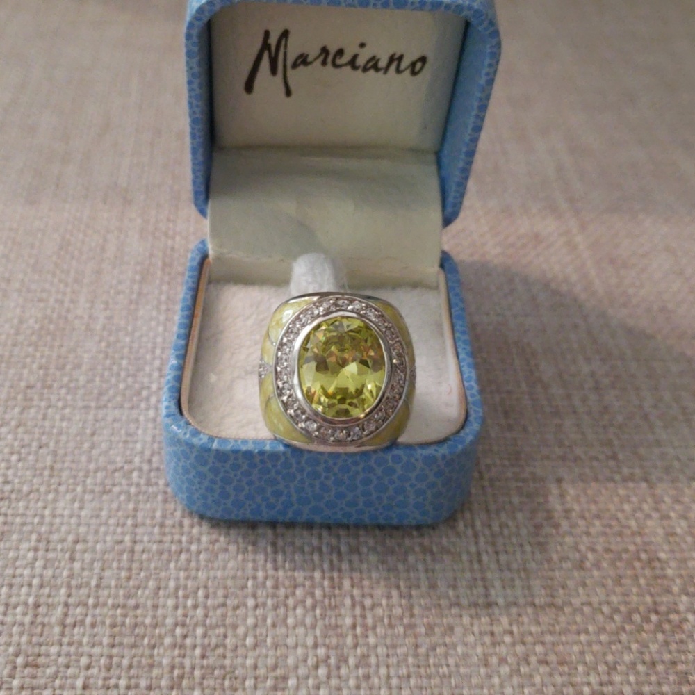 Marciano ring